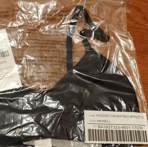 2 Fabletics Hudson convertible bralette
